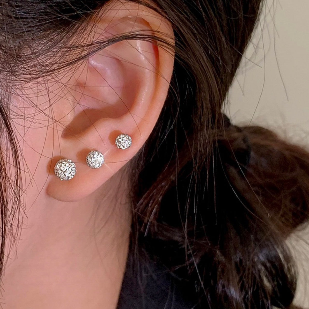 Wholesale 10PCS Soft Clay Full Diamond Ball Titanium Steel Screw Screw Earrings