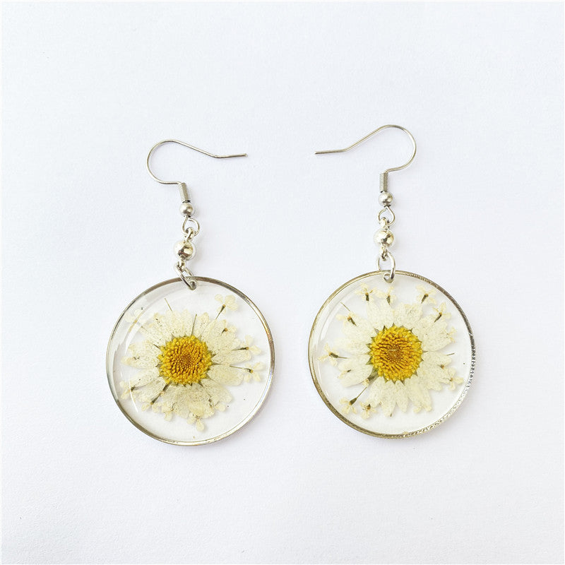 Wholesale 6pcs Resin Dripping Dried Flower Crystal Chrysanthemum Specimen Earrings