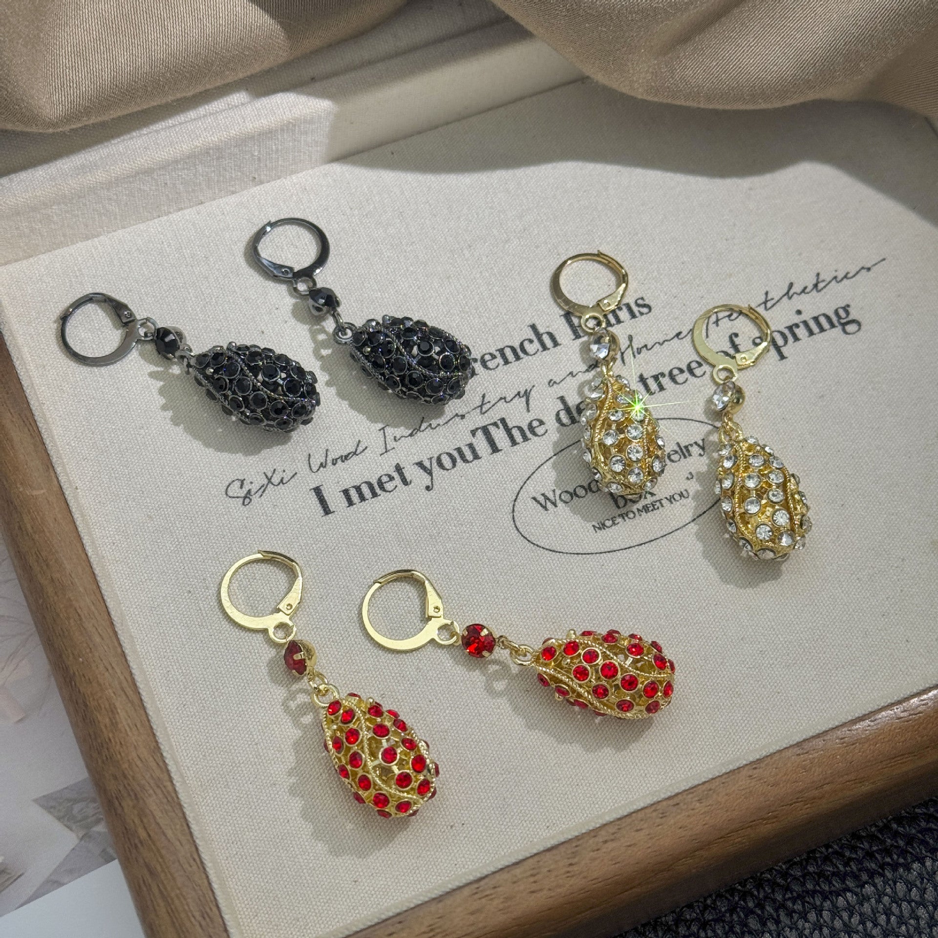 Wholesale Stylish Drop Earrings For Women Gold Tone Alloy Rhinestone Geometric Design Party Wear Fashion Accessory