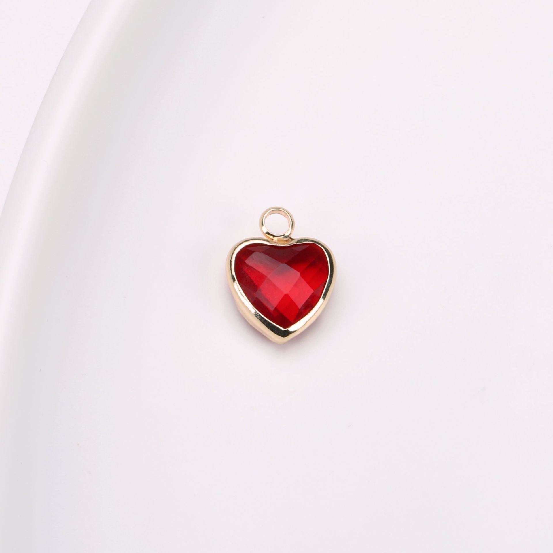 Wholesale Crystal Love Peach Heart Pendant