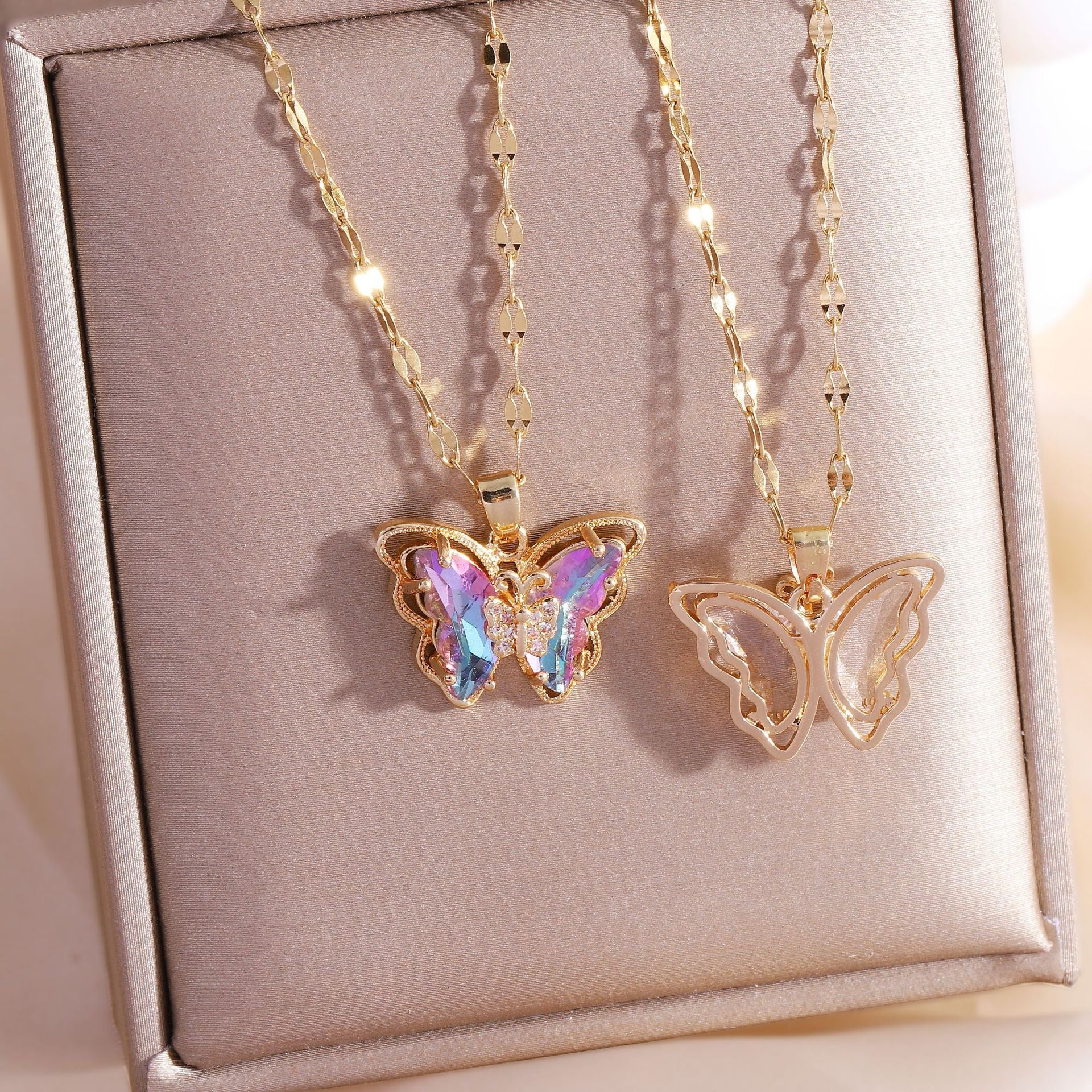 Wholesale Copper Gold Plated Micropaved Color Crystal Butterfly Titanium Steel Necklace