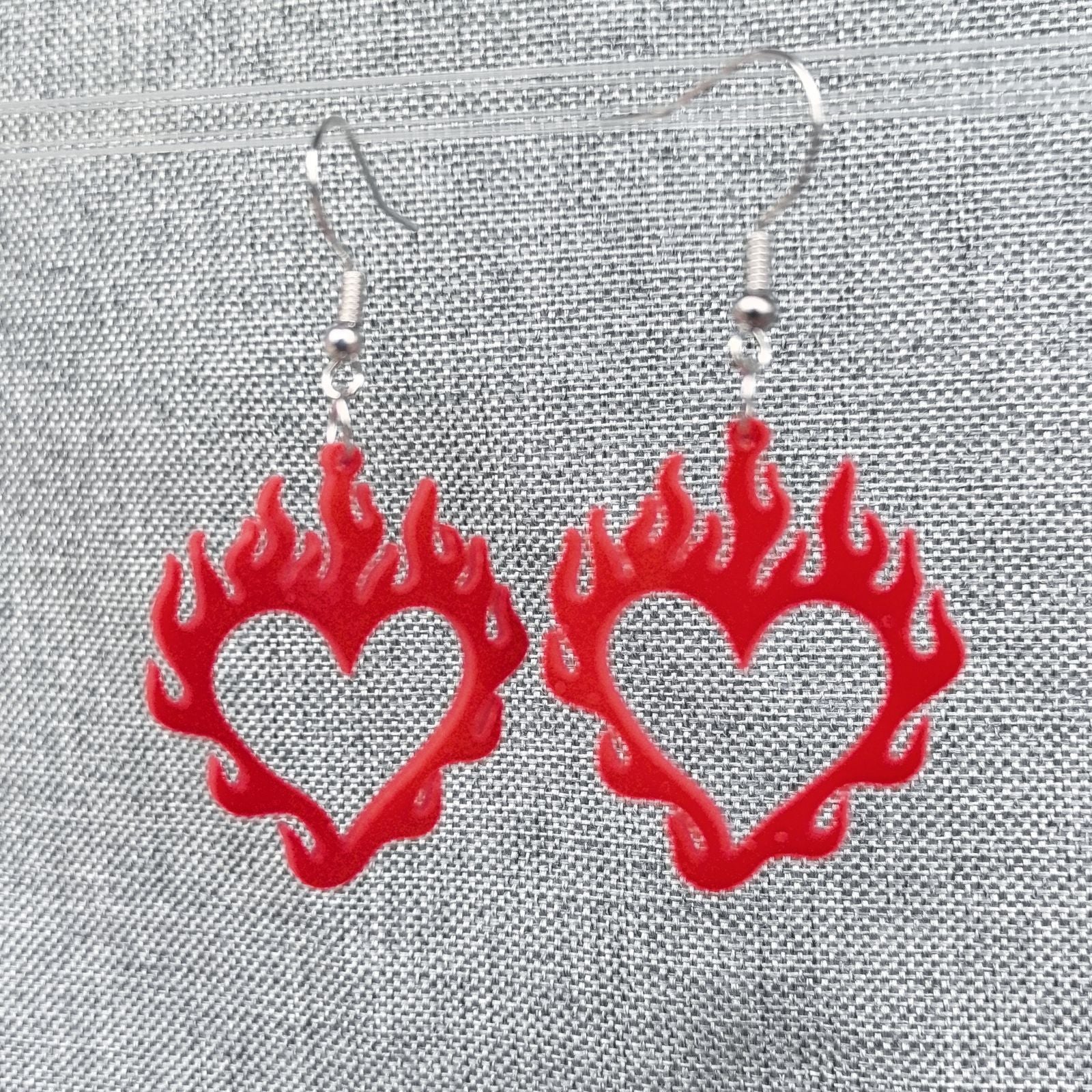 Wholesale Valentine' s Day series pink red sequin love acrylic earrings