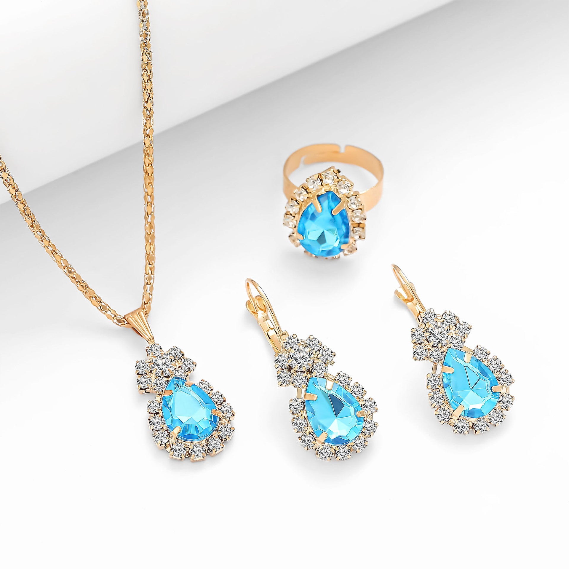 Wholesale Alloy Water Drop Full Diamond Necklace,  Earrings,  and Ring Set