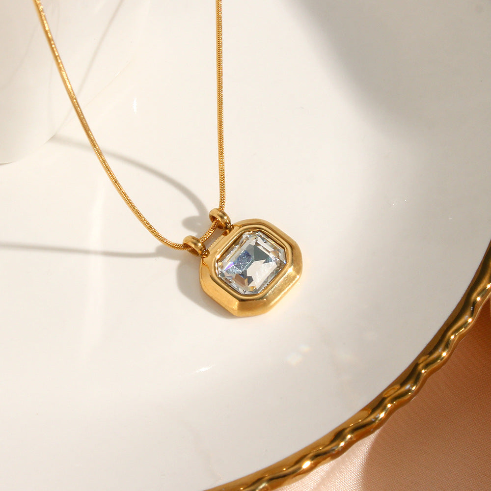Wholesale Vintage Stainless Steel Plated 18K Gold Zircon Necklace