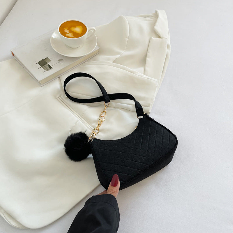 Wholesale Casual winter small fresh retro messenger bag temperament solid color fashion one shoulder foreign style small square bag