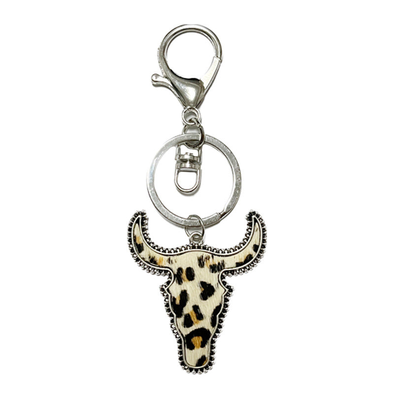 Wholesale 2pcs Leopard Bull Head Vintage West Leather Cow Pattern Western Style Keychains