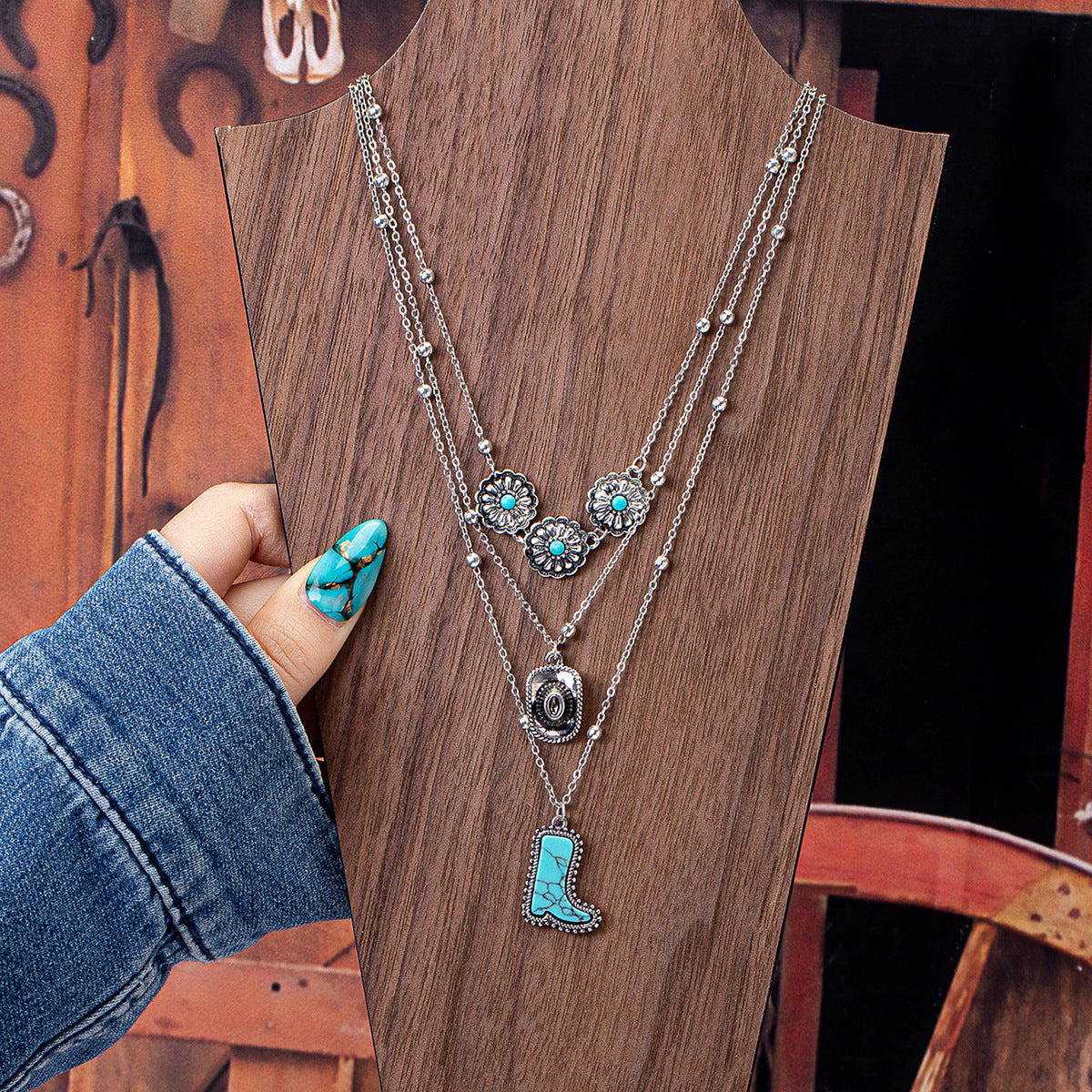 Wholesale Western style necklace