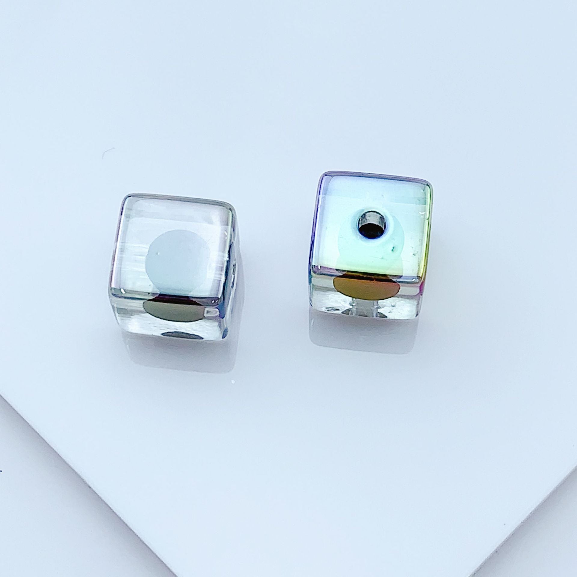 Wholesale of 10PCS Acrylic UV Coated Dark Series Straight Hole Beads