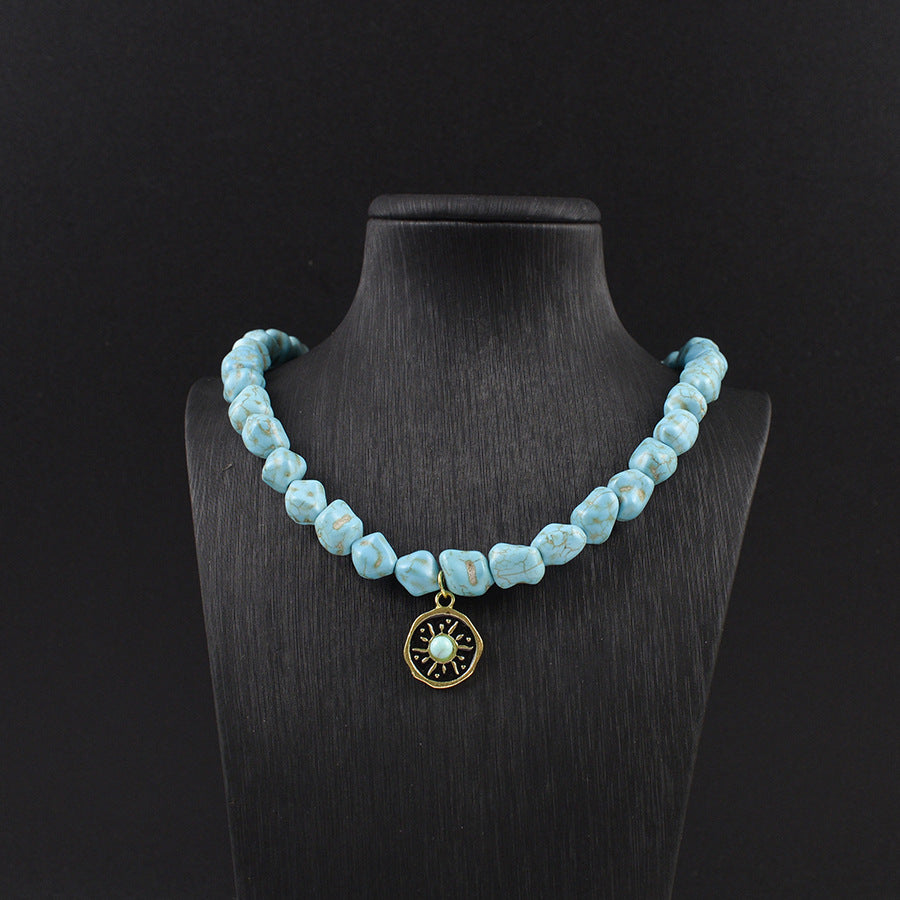 Wholesale Bohemian Turquoise Bead Necklace With Heart Pendant Zinc Alloy Electroplated Trendy Party Jewelry For Women Boutique Resale