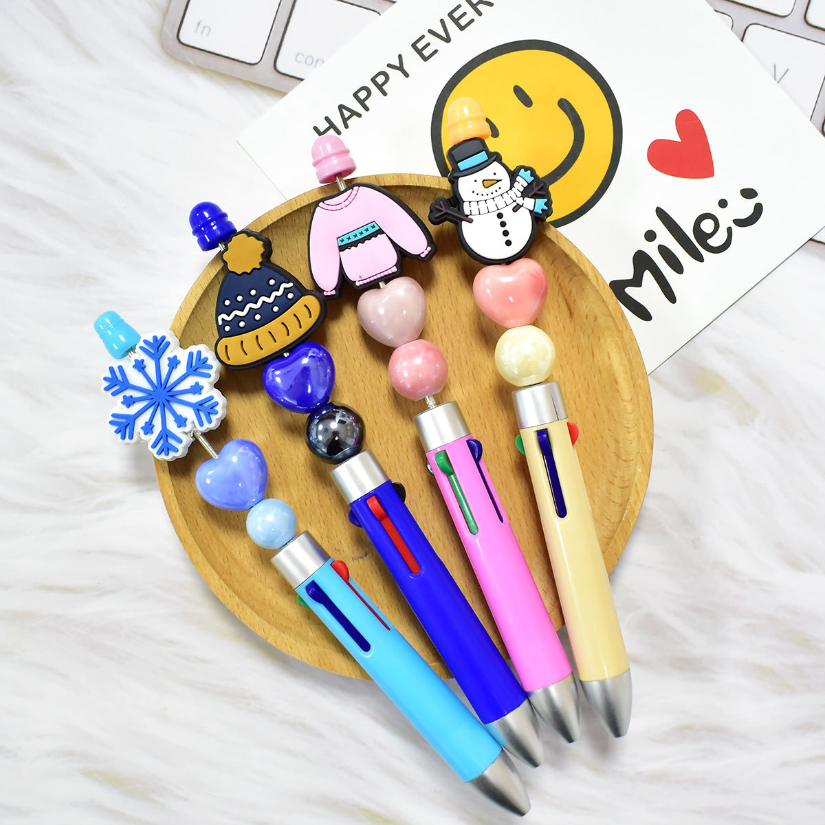 Wholesale Random  100pcs/pack  Winter Series Ballpoint Pens with Handmade Beads