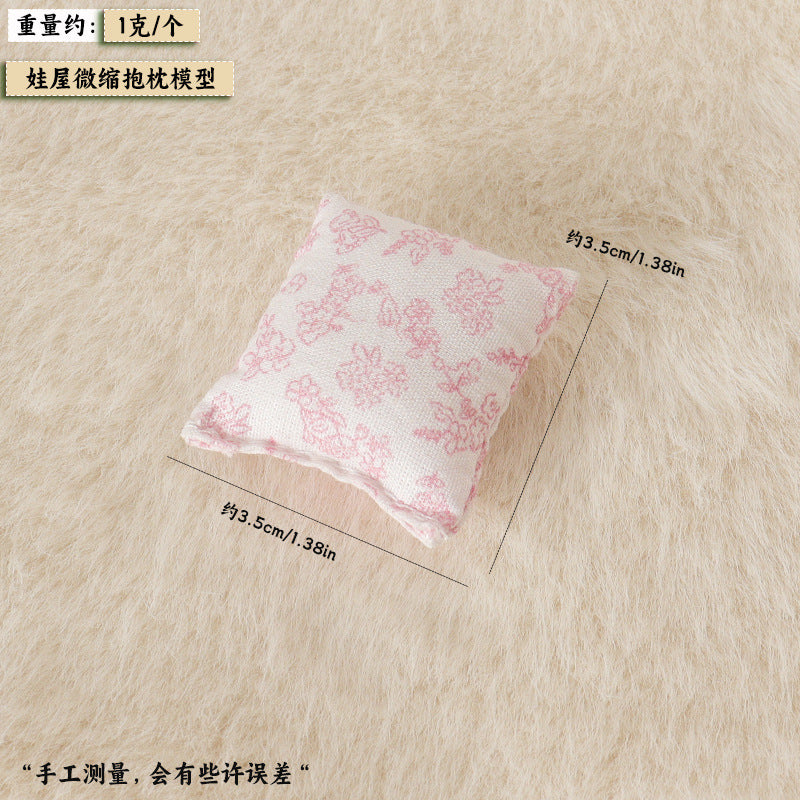 Wholesale Miniature Pillow Sofa Pillow Living Room Model Doll Accessories