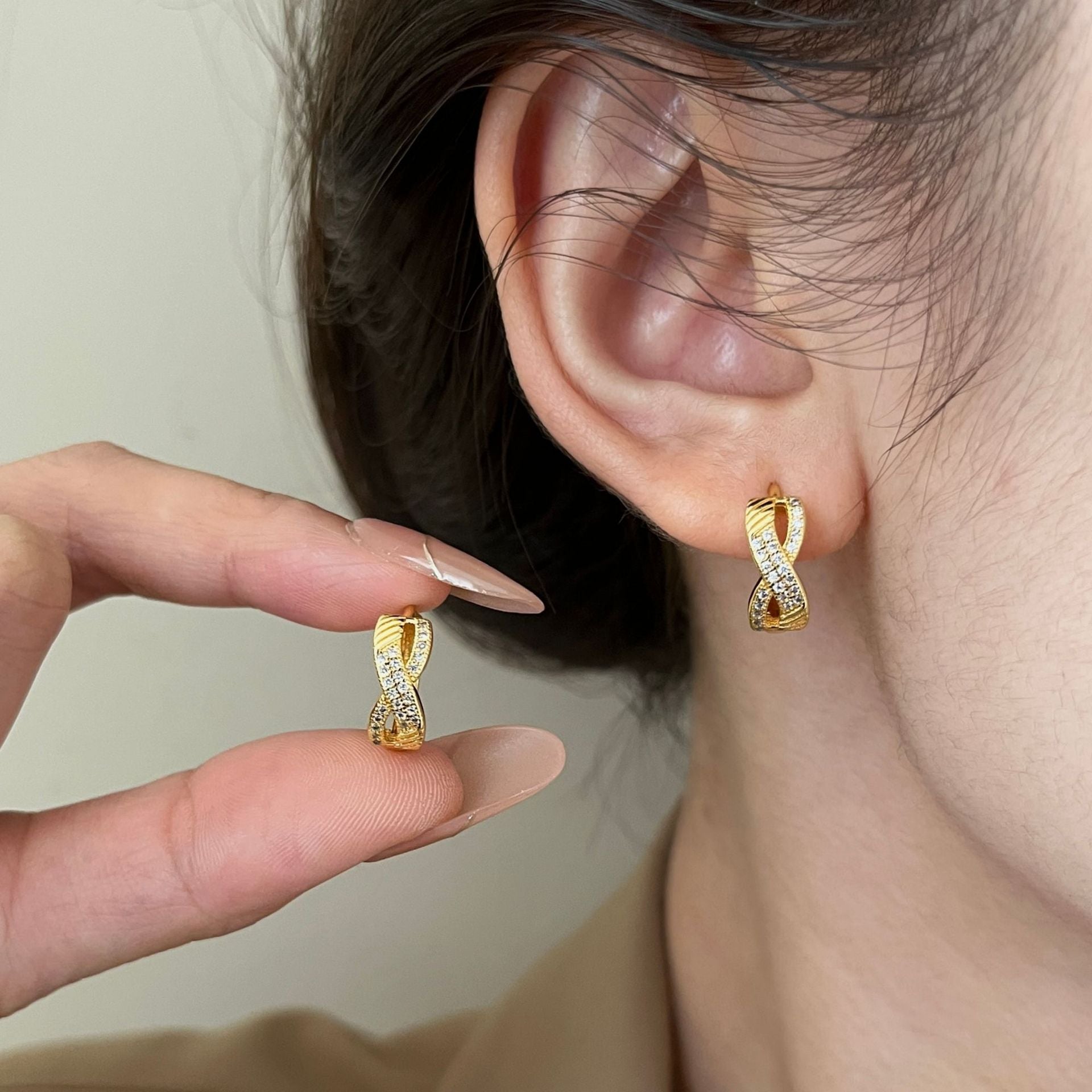 Wholesale  French-Style Zircon Cross Earrings Niche Simple Temperament Women