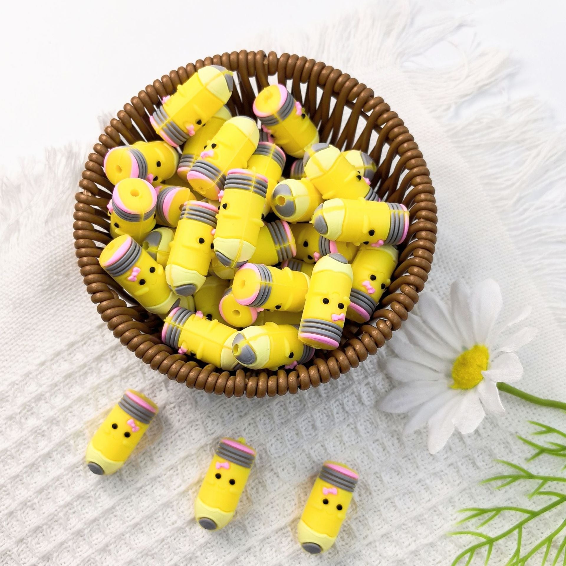 Wholesale 10pcs 3D Three-dimensional Silicone Cartoon Pencil DYI Beads