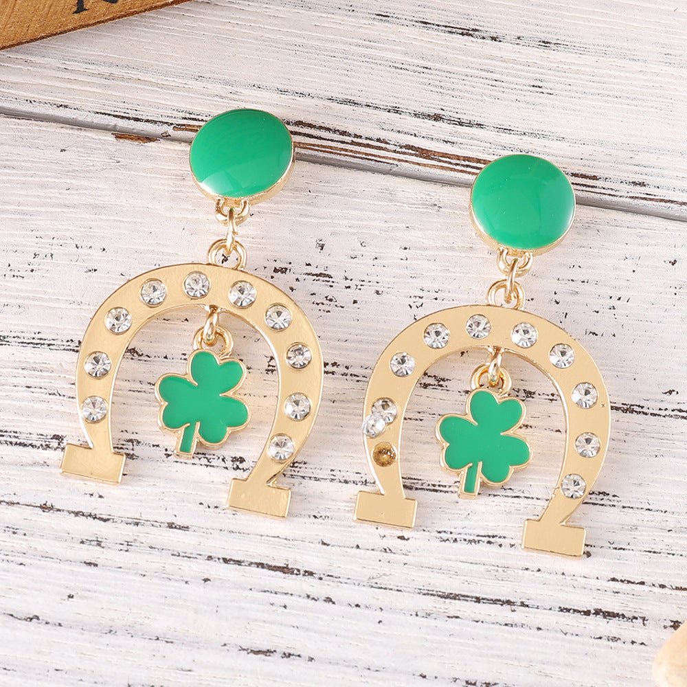 Wholesale St. parcret Festival green clover tassel pendant drop oil earrings