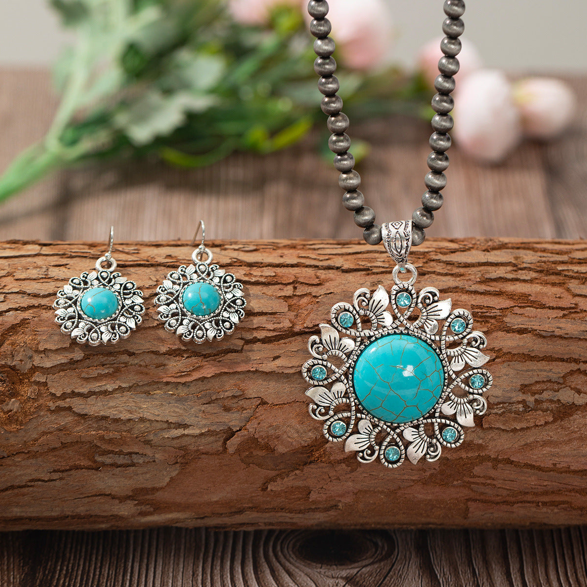 Wholesale Bohemian round diamond and turquoise alloy necklace earrings