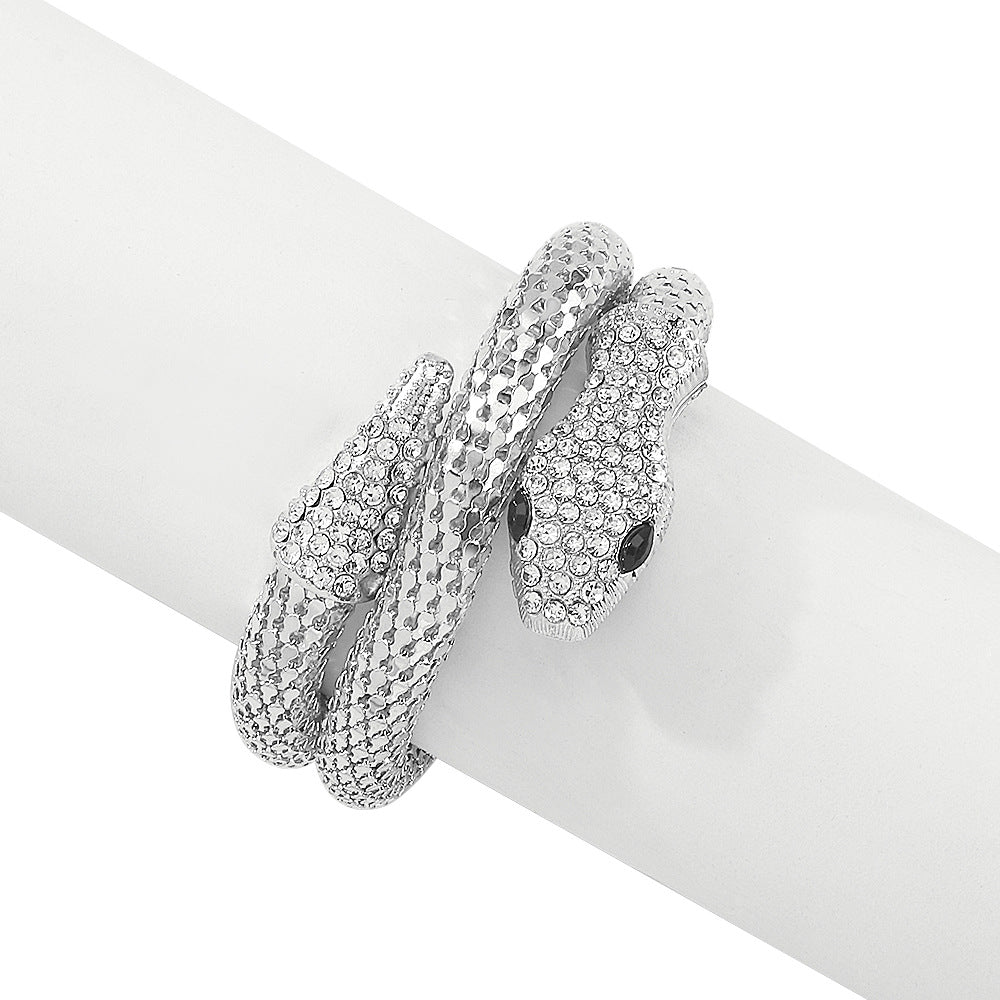 Brazalete de envoltura de diamantes de diamantes de diamantes de diamantes de diamantes de diamantes de diamantes de diamantes de diablo micro pavimentado