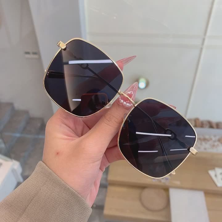Wholesale Brown Sunglasses Personality Retro Sunscreen Glasses