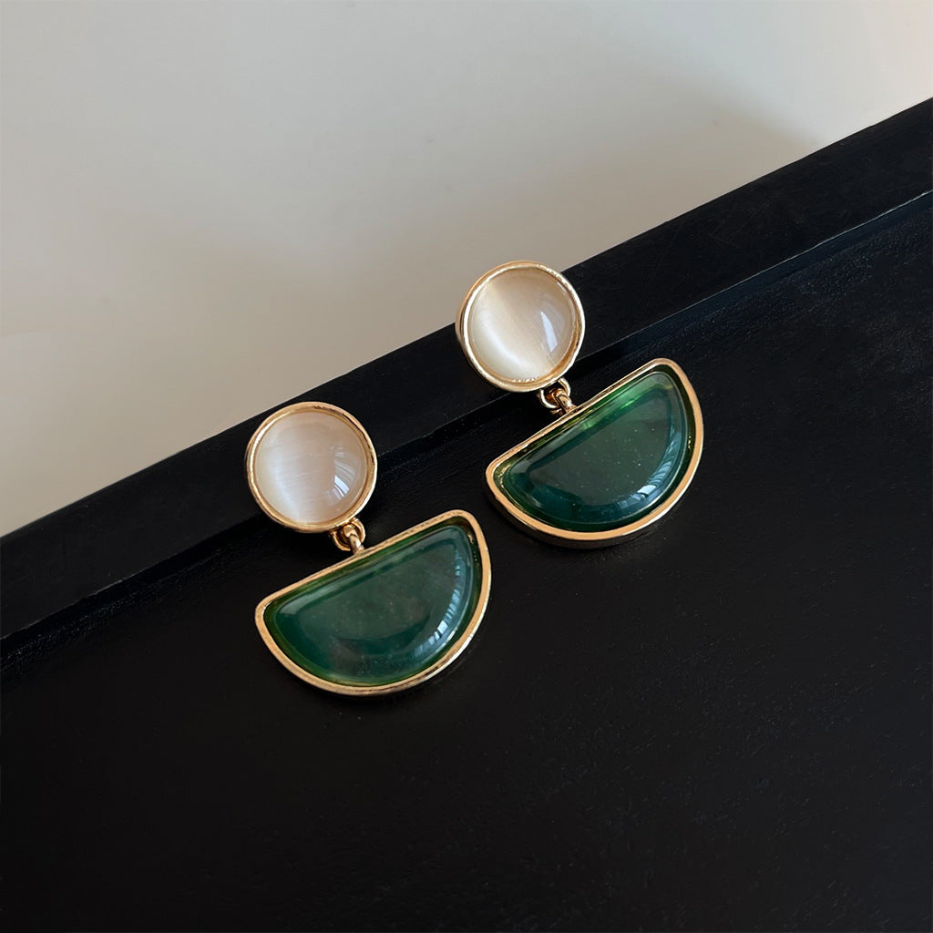 Wholesale Vintage emerald diverse shaped zircon earrings