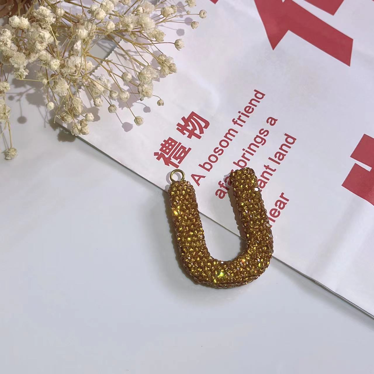 Wholesale Optional Color Letter Car Keychains