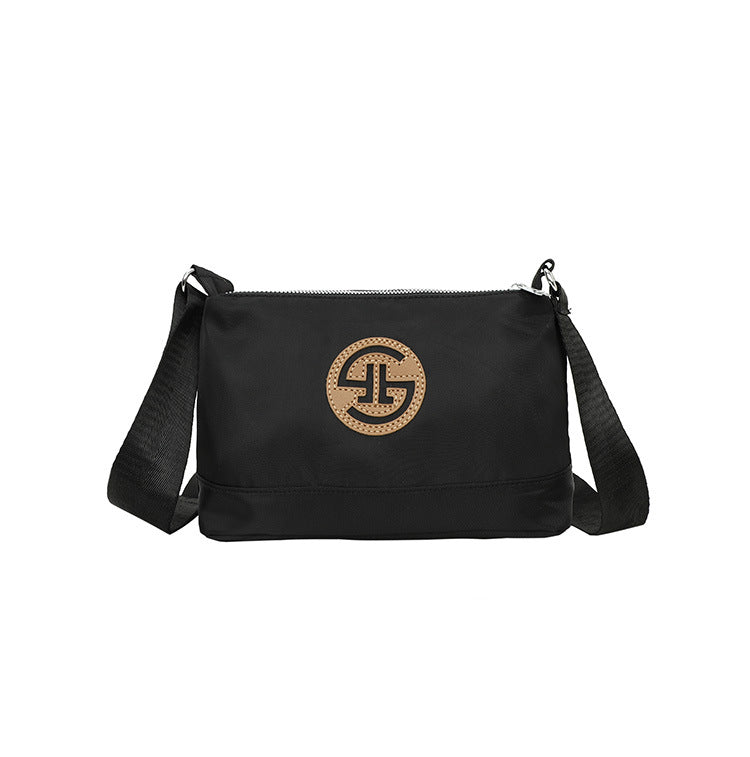 Wholesale Nylon cloth multi-layer shoulder bag mother's toiletry bag