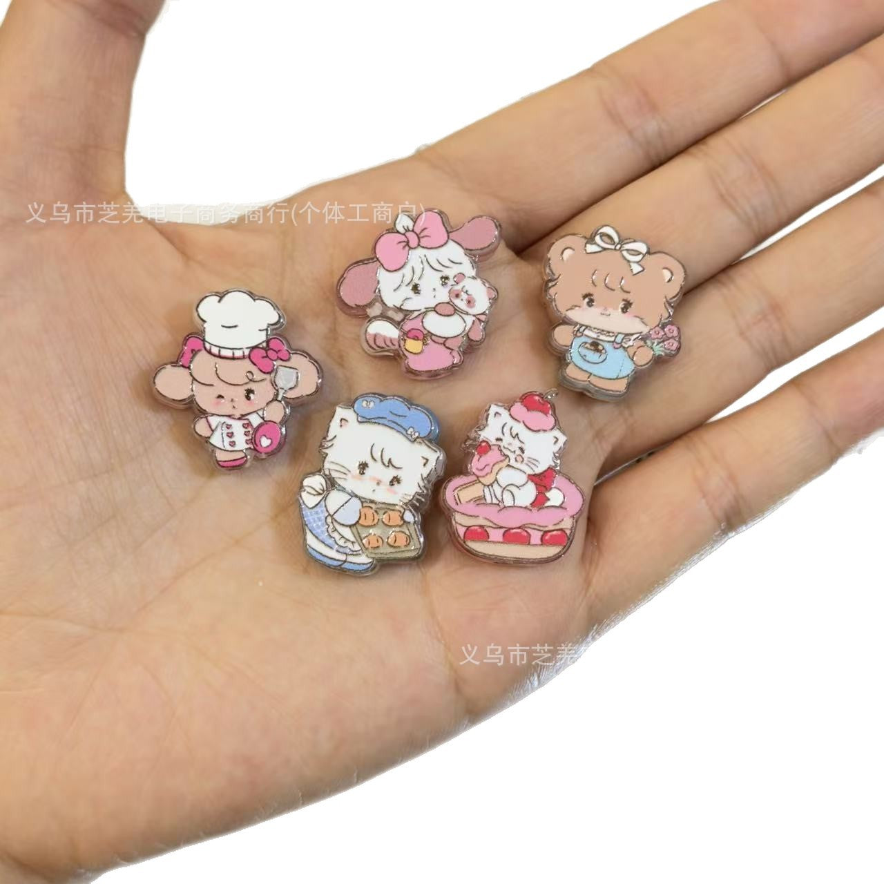Wholesale 10pcs baking bread cartoon cat relief acrylic beads OLY Exclusive