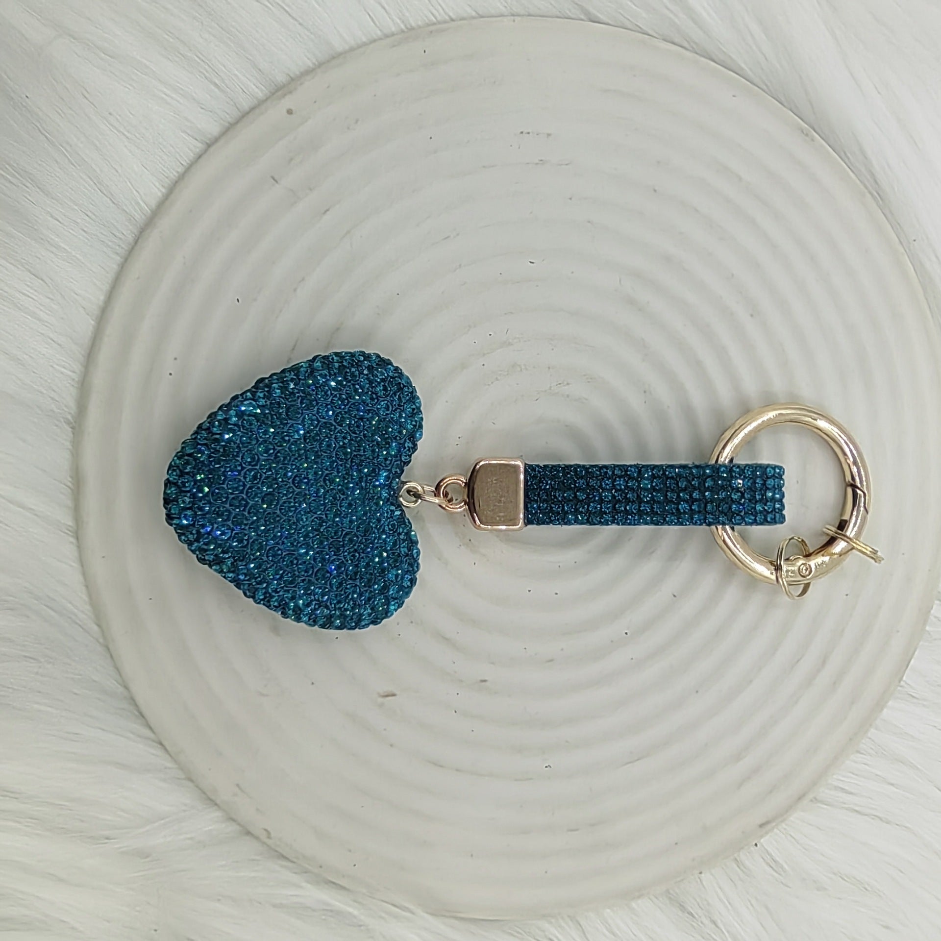 Wholesale Cute Cartoon Keychain Pendant Diamond-Encrusted Peach Heart Keychain