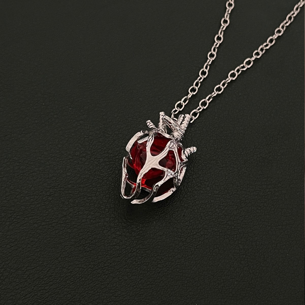 Wholesale Gothic dark style hollow heart red blue glass heart pendant necklace