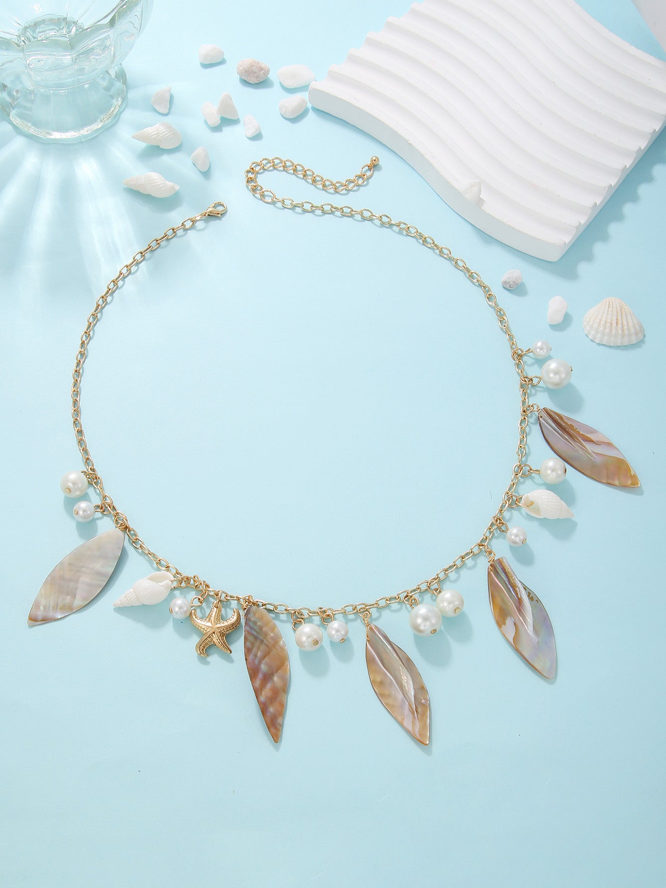 Wholesale Bohemian Seaside Holiday Style Beach Shell Pendant Beaded Necklace