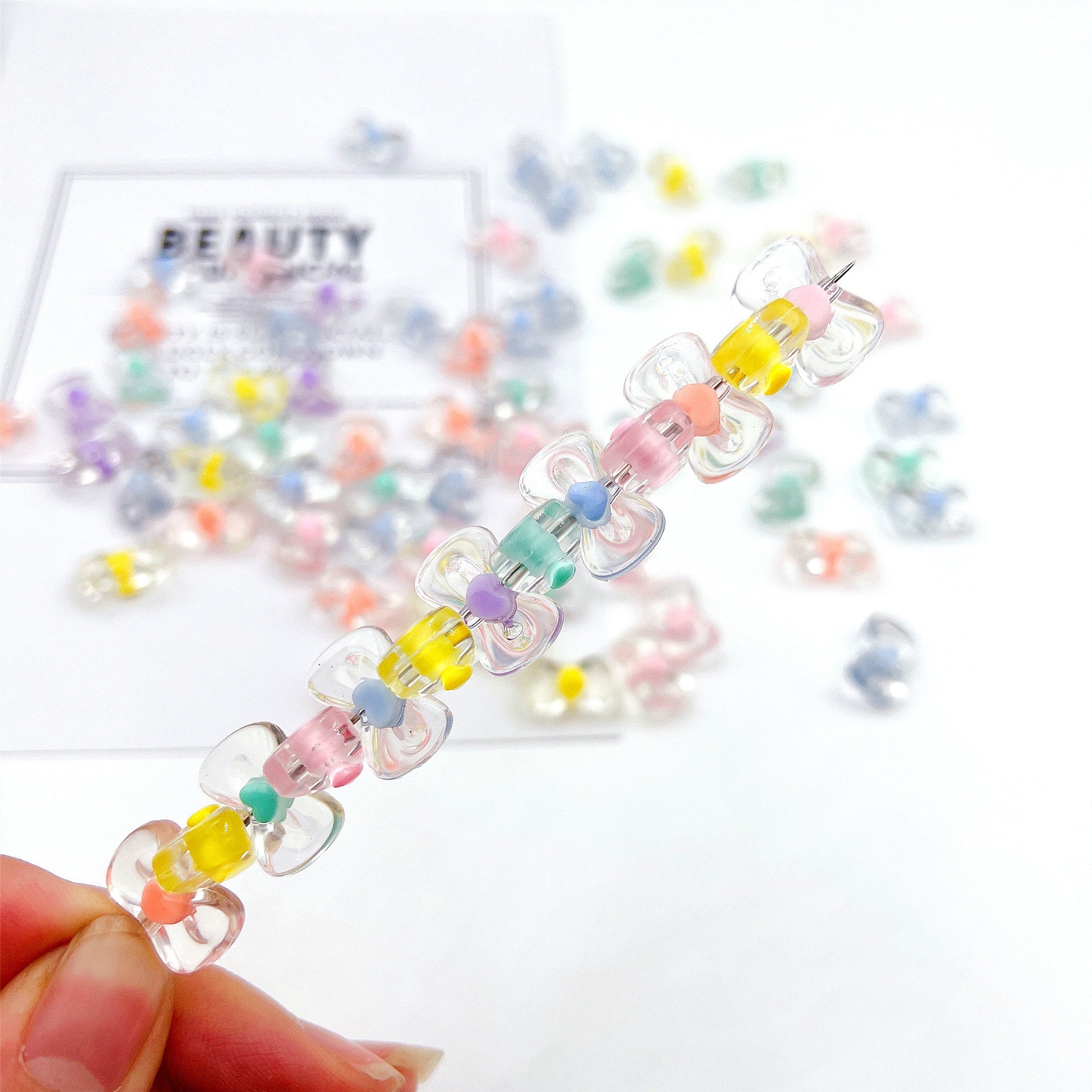 Wholesale Five Packs Acrylic Transparent Beads