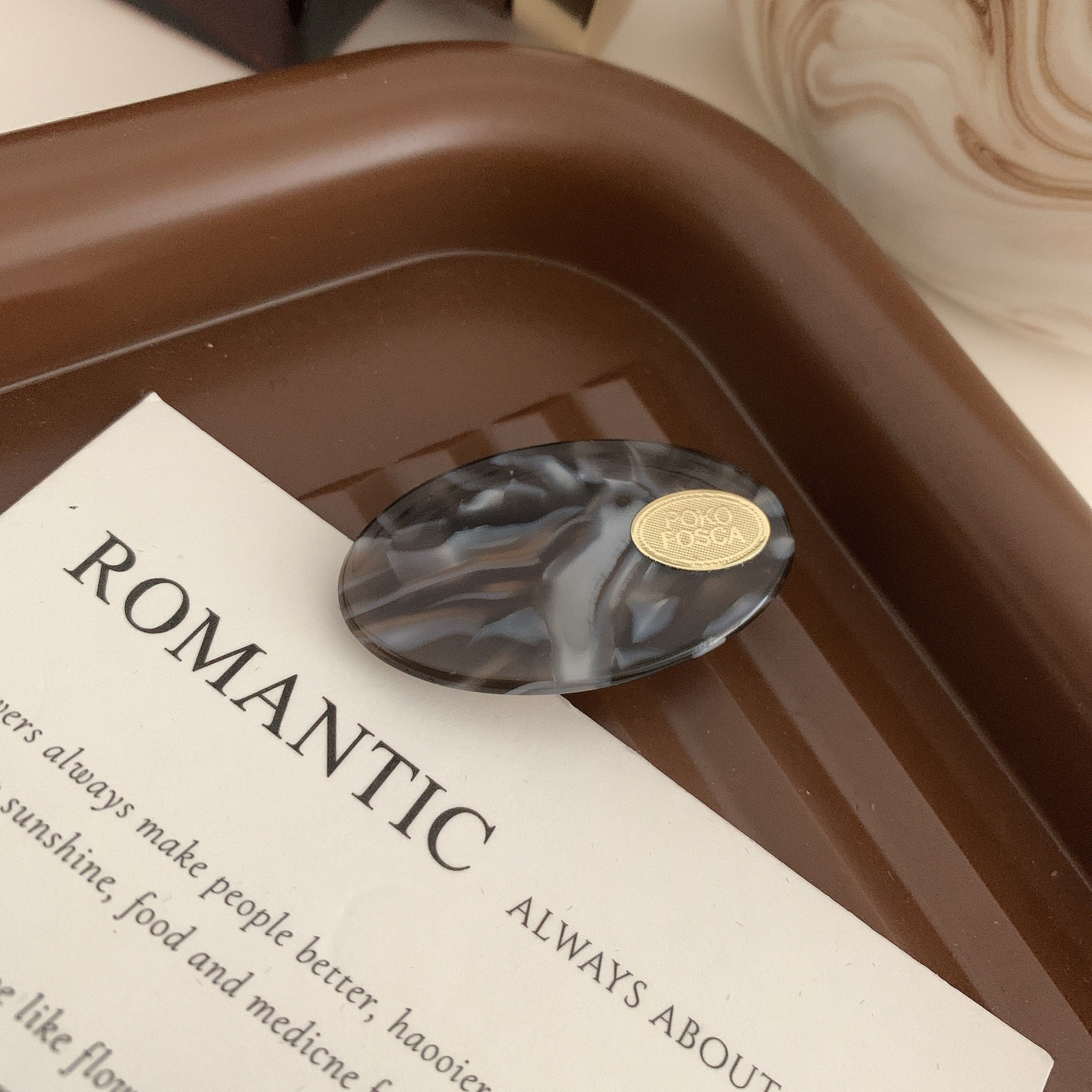 Wholesale Oval Amber Acetate Hair Clips