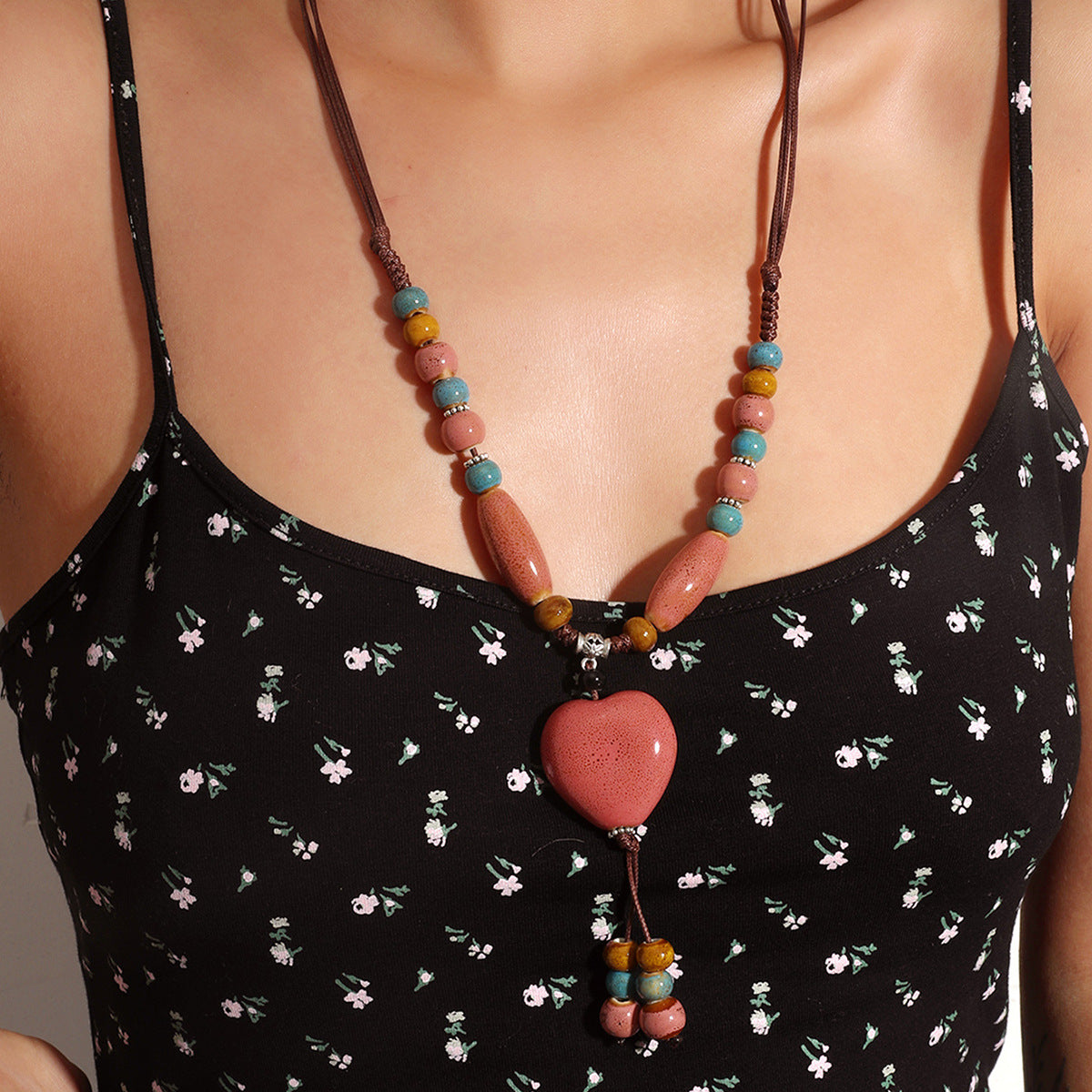 Wholesale Ceramic Gravel Colored Necklaces