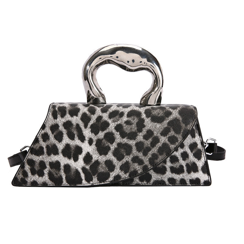 Wholesale 2023 Leopard Print Metal Hand Shoulder Bag