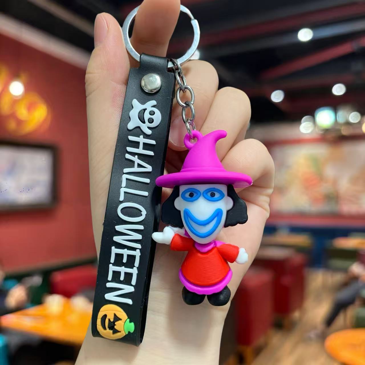 Wholesale  cartoon keychain