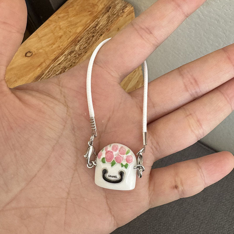 Wholesale Mini Model Camellia Black and White Bag Doll Accessories