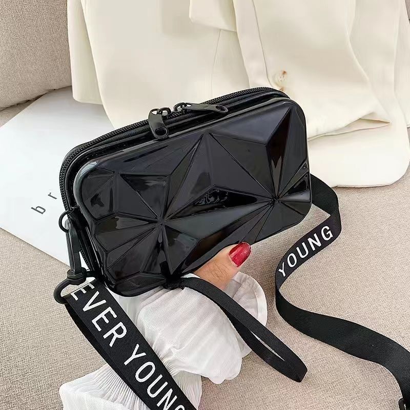 Wholesale Internet Celebrity Makeup Bag INS Trend Change Travel Shoulder Crossbody Bag