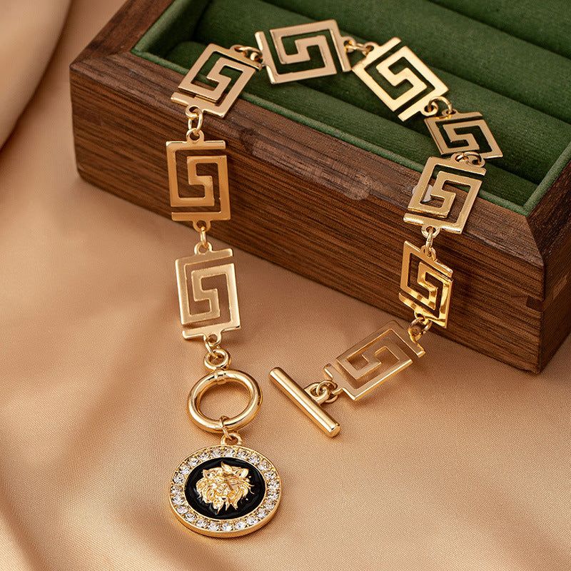 Wholesale Retro Chunky Chain Embossed Anklet Geometric Chic Fashion Accessory Gift For Beach