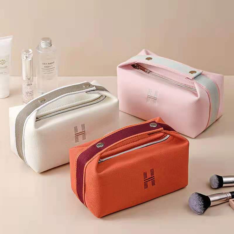 Wholesale Canvas Travel Makeup Bags