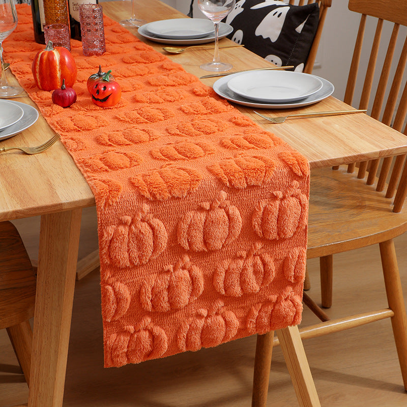 Wholesale Luxury Pumpkin Quilted Embroidered Halloween Table Runner Dining Tablecloth Party Decoration Mall Arrangement Tablecloth