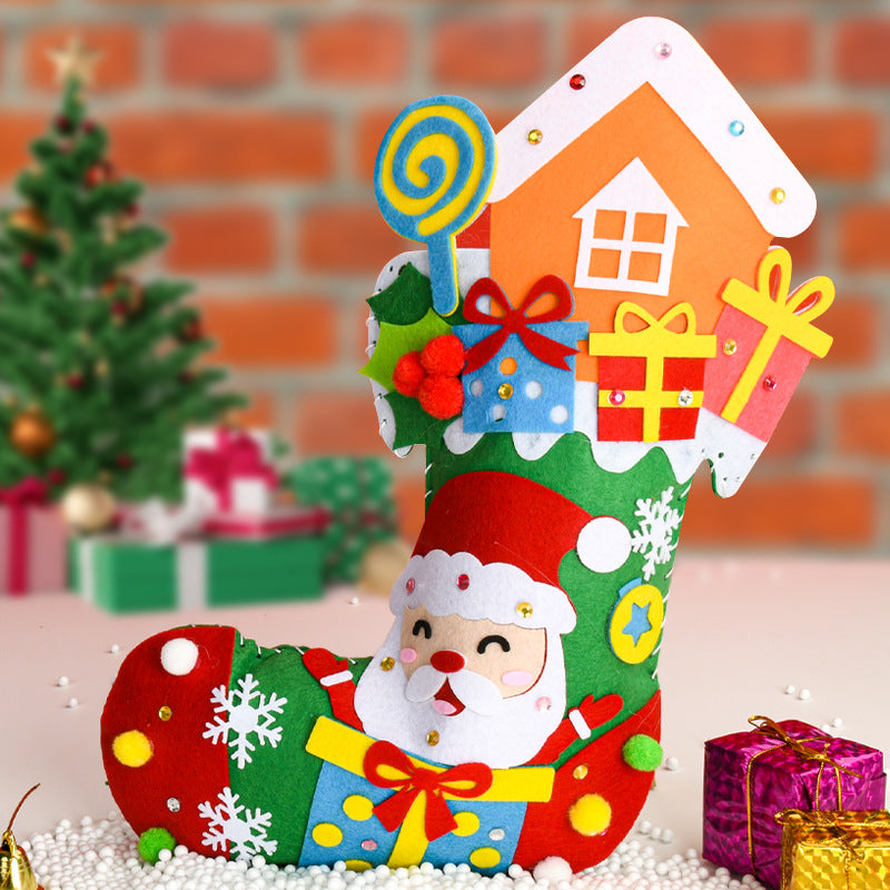 Wholesale Weaving Christmas Socks Christmas Children's DIY Handmade Material Pack