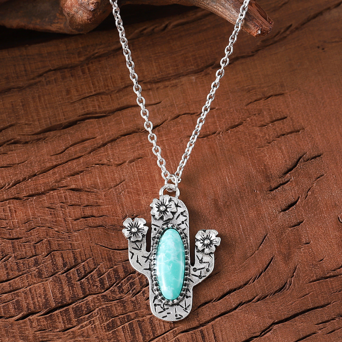 Wholesale Vintage inlaid turquoise cactus pendant necklace