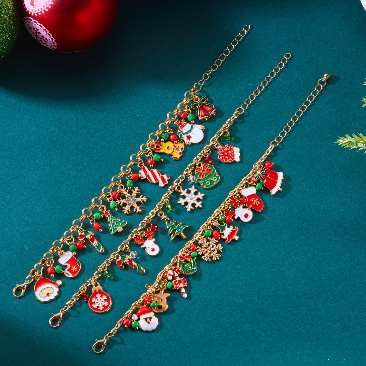 Wholesale Christmas snowman  reindeer  snowflake  gingerbread man  cane bracelet