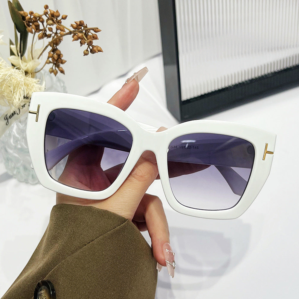 Wholesale Fashion Large Frame T-shaped Cat-eye Sunglasses