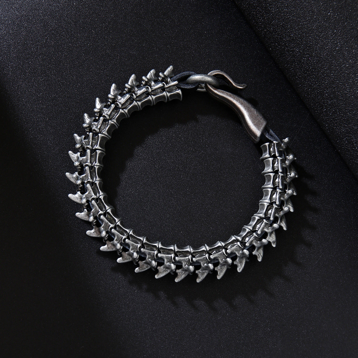 Wholesale Vintage Dark Dragon Spine Leather Alloy Bracelet