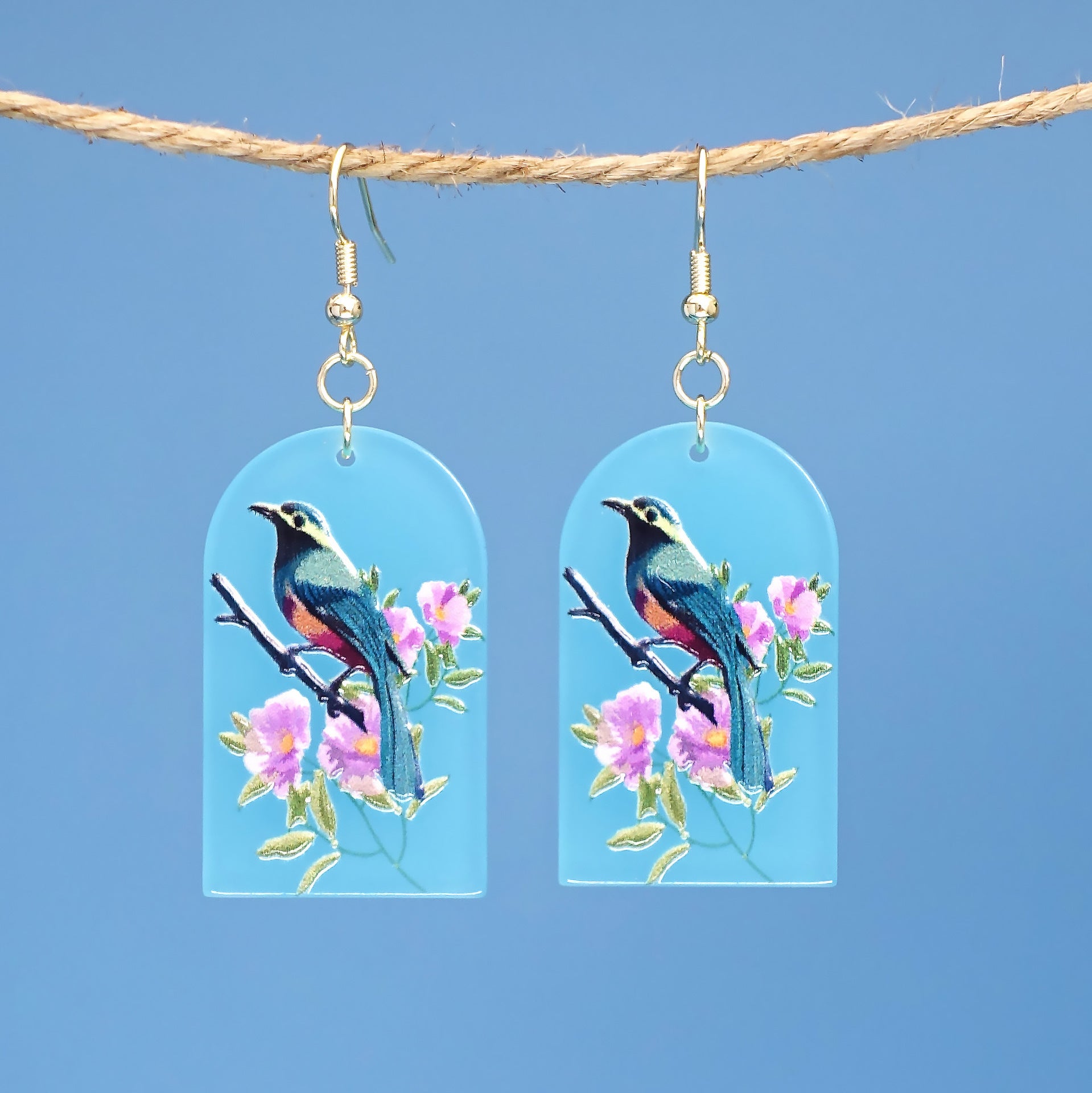 Wholesale Artistic painted relief flower and bird earrings