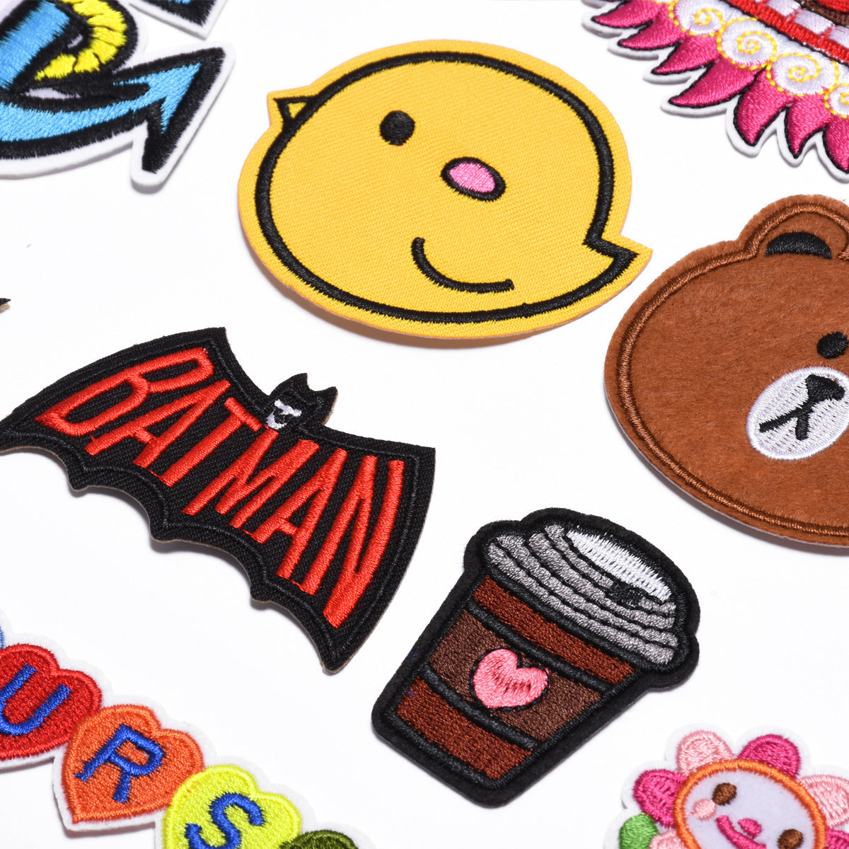 Wholesale Chic Cloth Embroidered Patches For Clothing DIY Sewing Accessory Resale OLY Exclusive