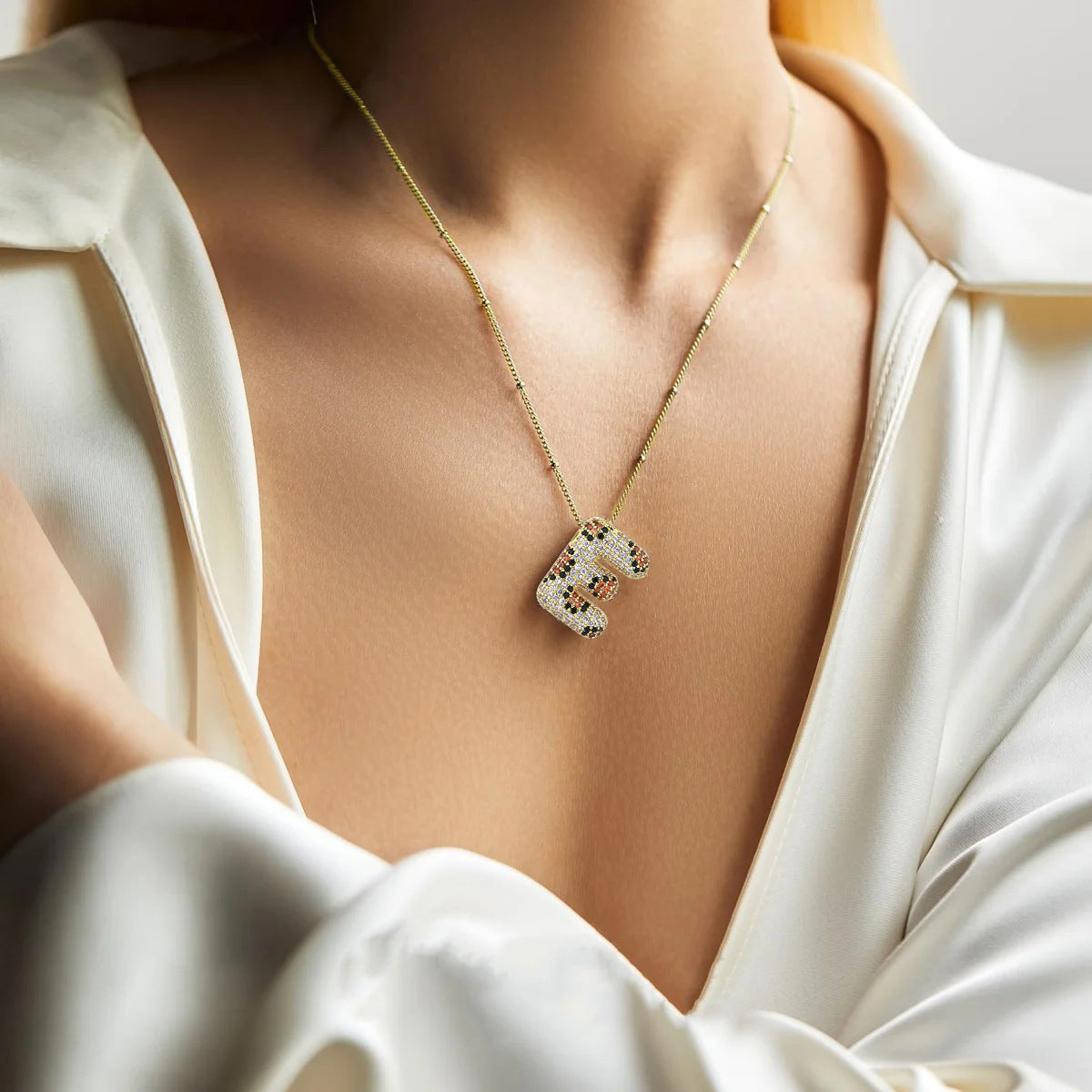 Wholesale Leopard Print Letter Necklace Copper Plated Real Gold Full Diamond Zircon Necklace Fashion English Letter Necklace Women