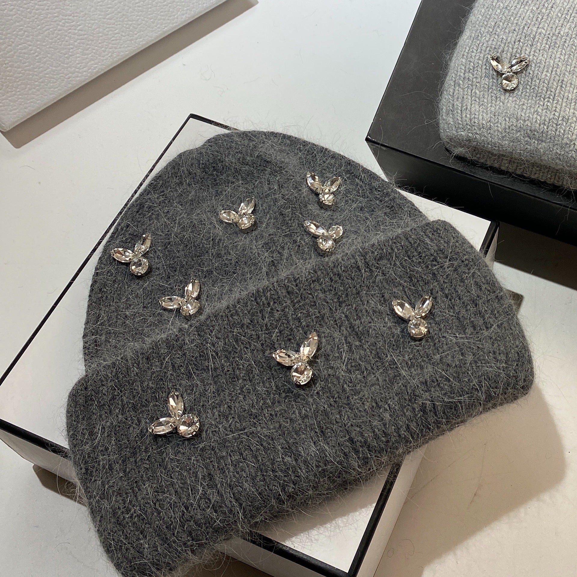 Wholesale Fashion Warm Rhinestone Rabbit Fur Double Folding Knitted Hat