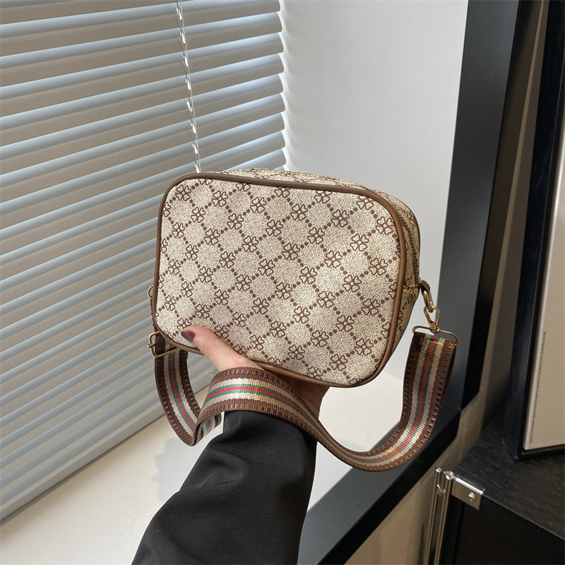 Wholesale Trendy Simple Casual Crossbody Shoulder Bag