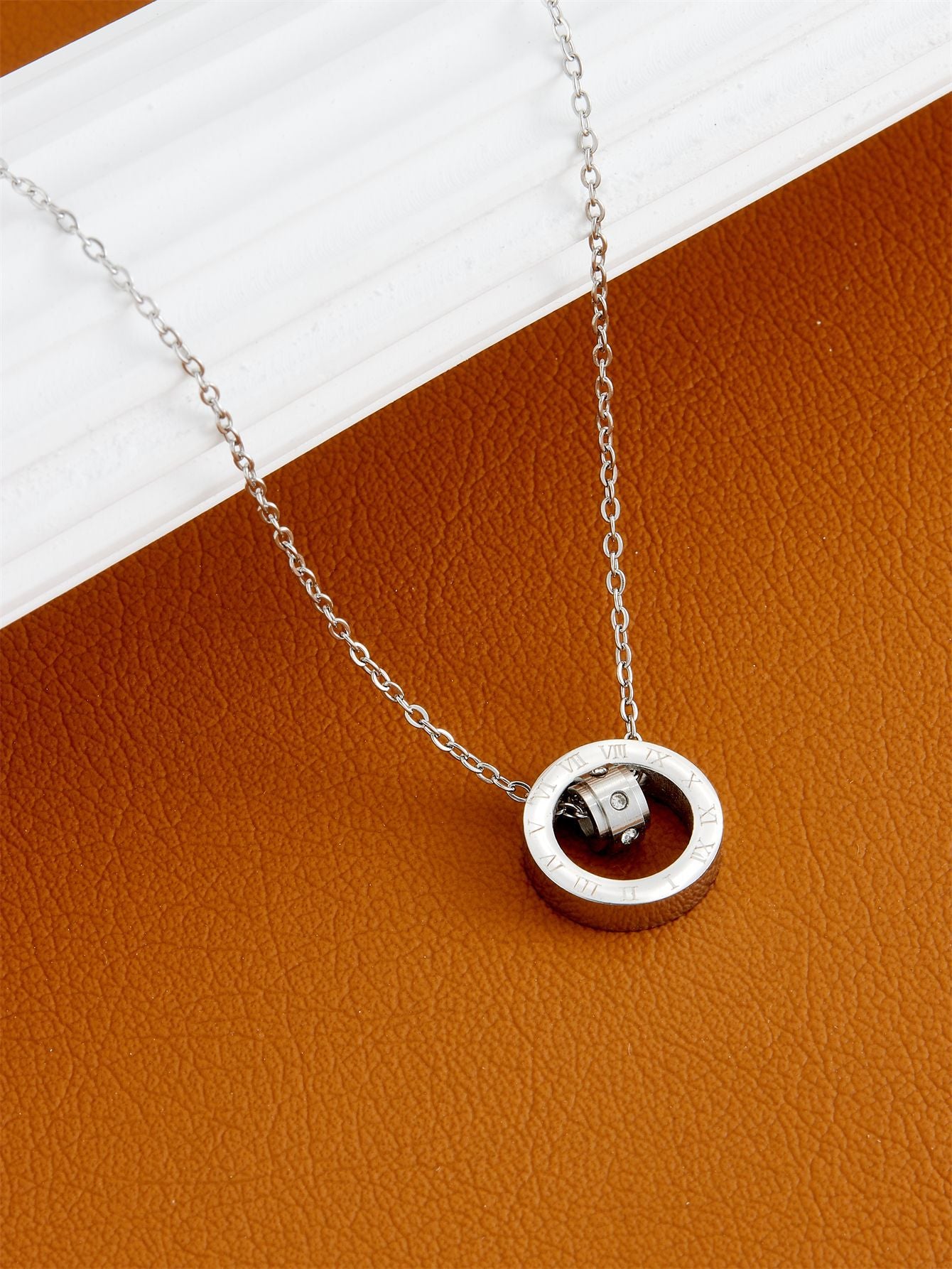 Wholesale  Creative Titanium Steel Rose Gold Plated  Clavicle Chain  Double Ring Necklace