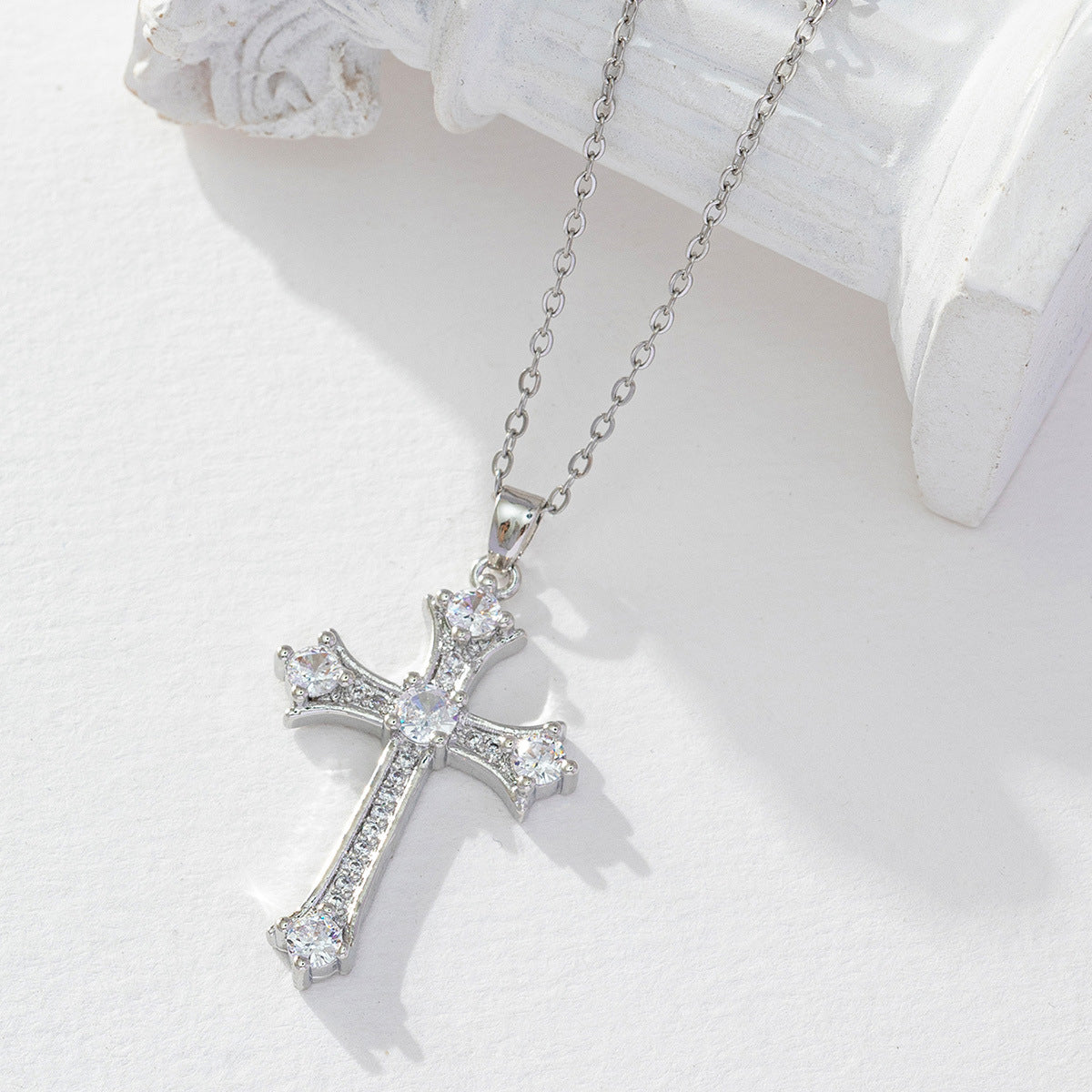 Wholesale Gilded Cross Geometry Zircon Vintage Pearl Necklace